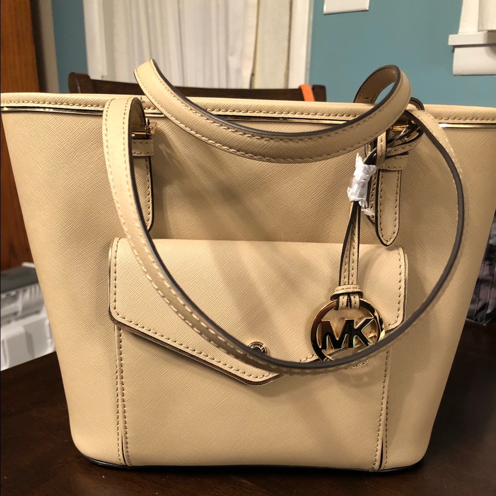 Authentic Michael Kors Tote